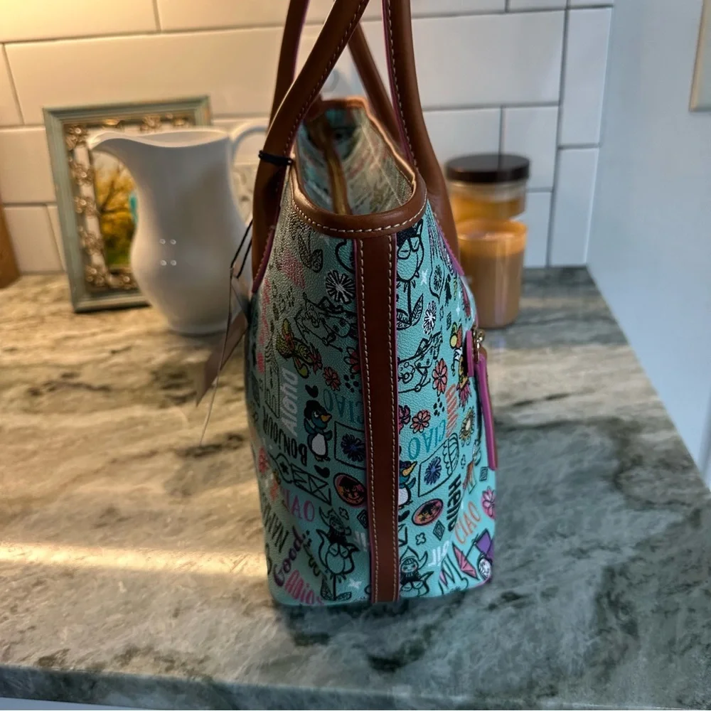 2021 Disney Dooney and Bourke It’s a Small World Tote NWT